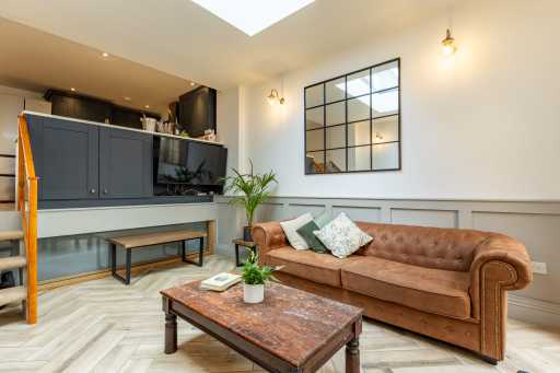 3 Bloomsbury Street
