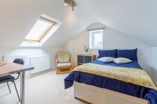 Top Floor Flat